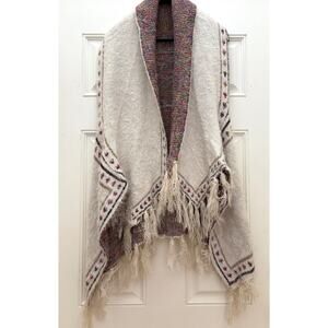 Cardigan Sleeveless Open Font Fringe Fuzzy Women’s One  Size.